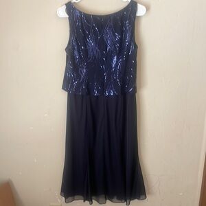 NEW Alex Evenings Mother of the Bride Dress with Chiffon Skirt! 6P